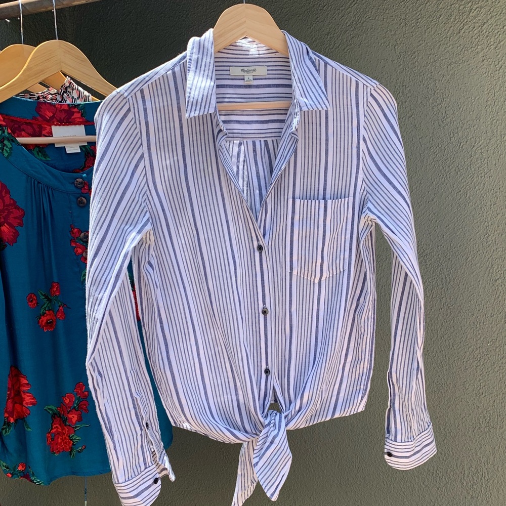 Madewell tie front button down